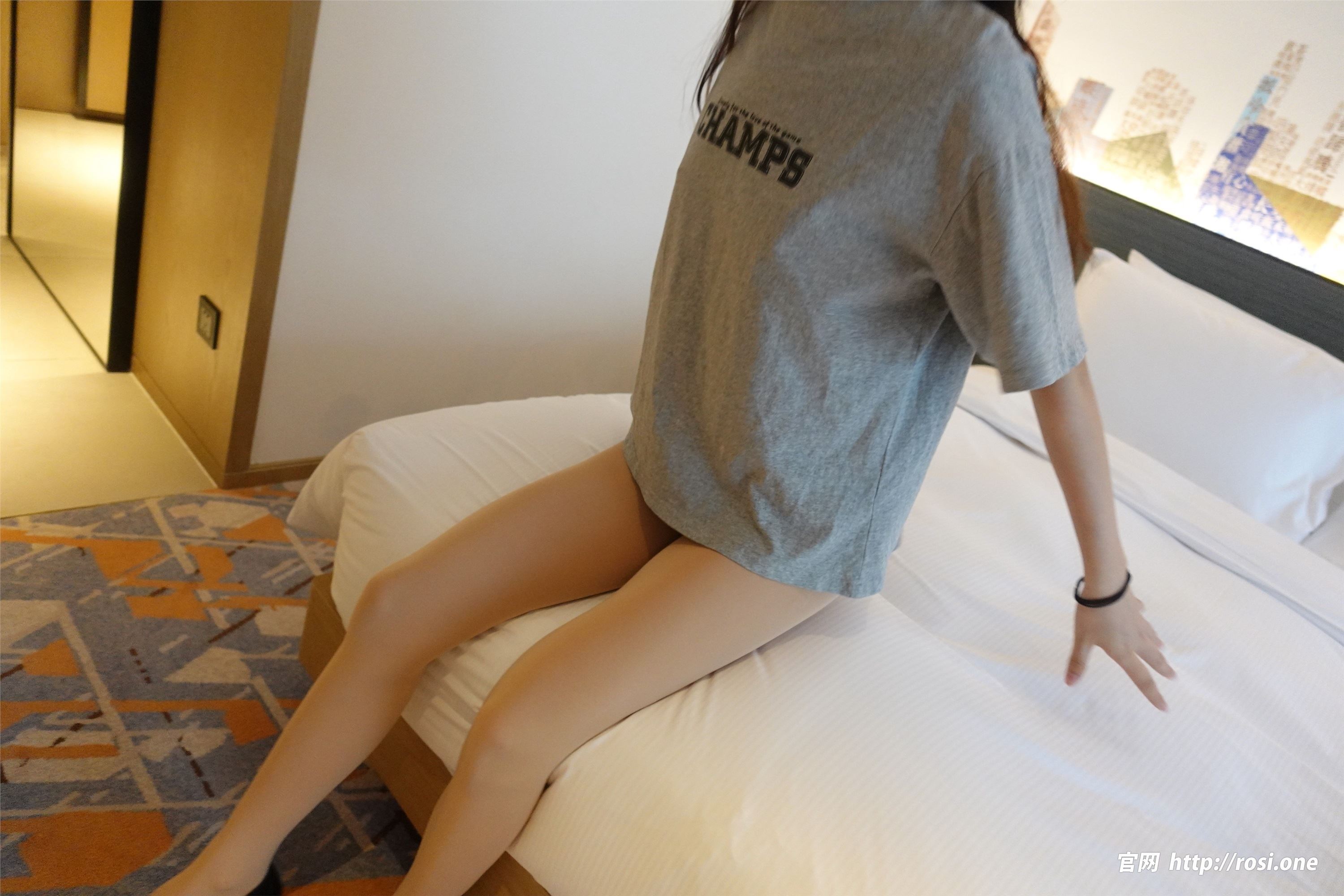 ROSI写真 2023.02.02 NO.4077